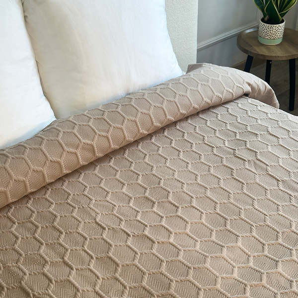 Dwustronna Narzuta Parla 3D Beżowy 180x220 Bez Poszewek