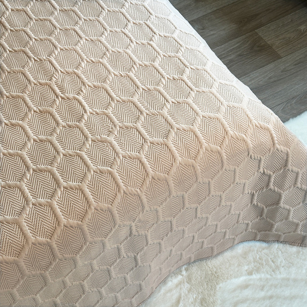 Dwustronna Narzuta Parla 3D Beżowy 180x220 Bez Poszewek