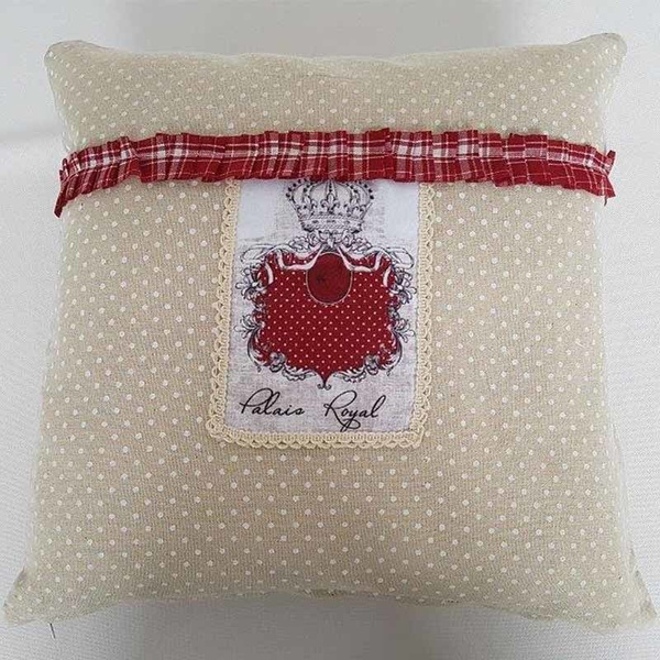 Poszewka Dekoracyjna HOME ROYAL 40x40 cm 